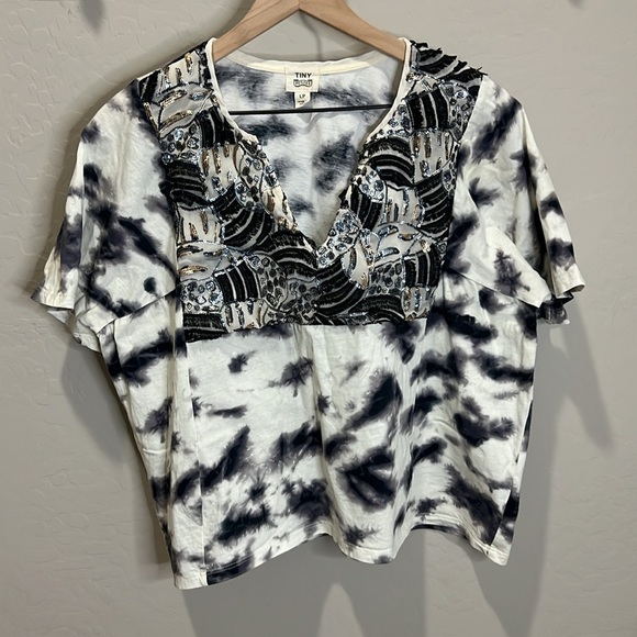 Anthropologie Tiny Blouse Black White Tie-Dye Shirt Large Sequin Embroidery Top - Picture 1 of 12